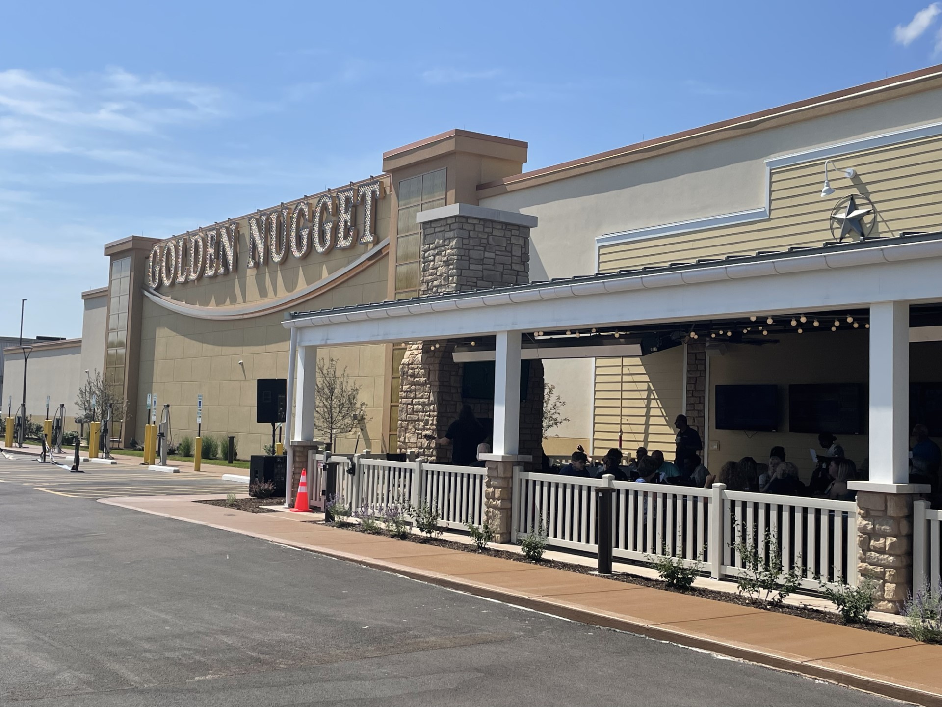 Golden Nugget Casino Cuts the Ribbon for Official Danville Arrival ...