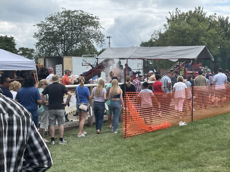 Sweetcorn Festival, Sweetheart Pageant; Ready to Roll in Hoopeston